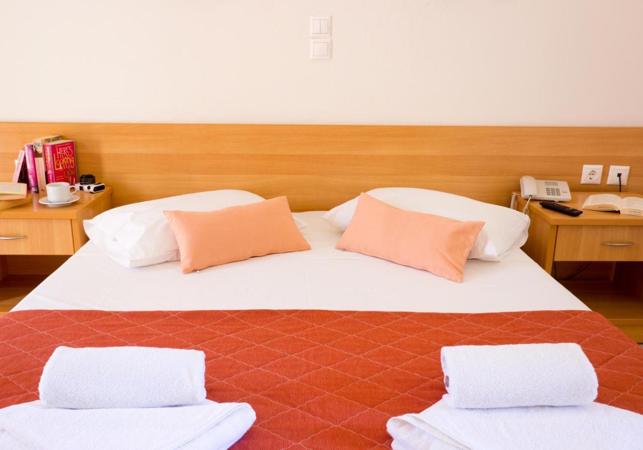 Hotel Filia Liménasz Kültér fotó