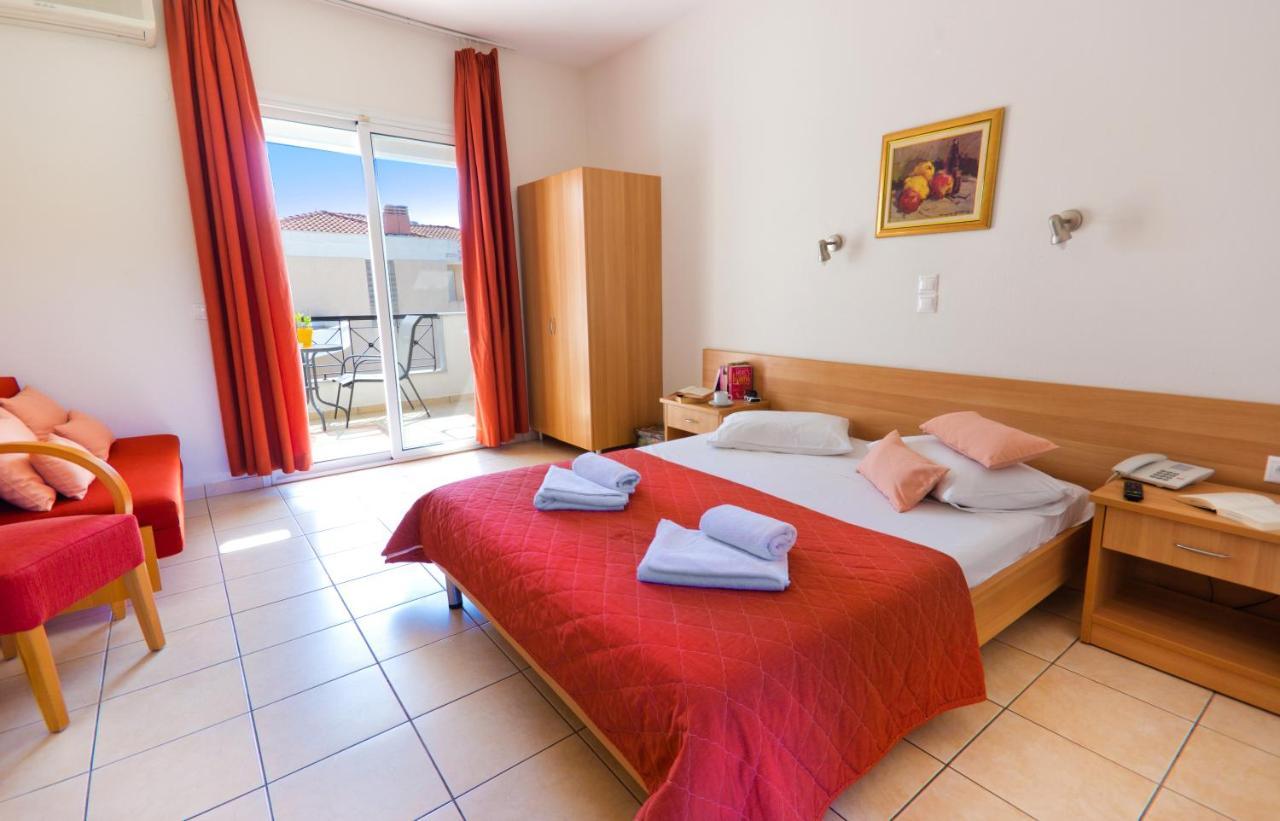 Hotel Filia Liménasz Kültér fotó